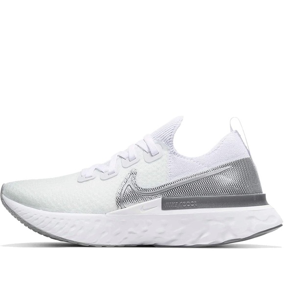 Nike Womens Epic React Flyknit - Picture 4 of 4